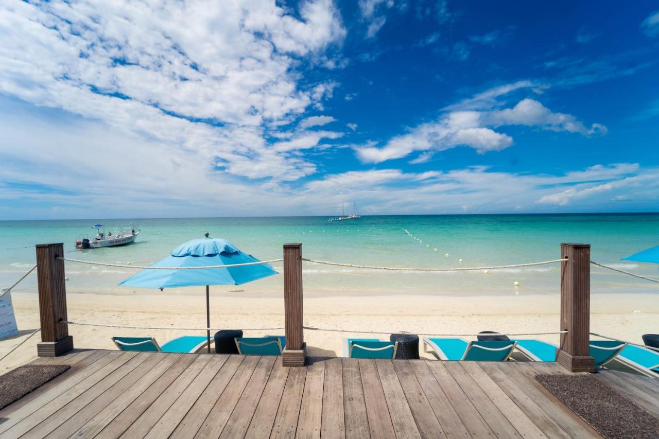 Blue Skies Beach Resort Negril Exterior photo