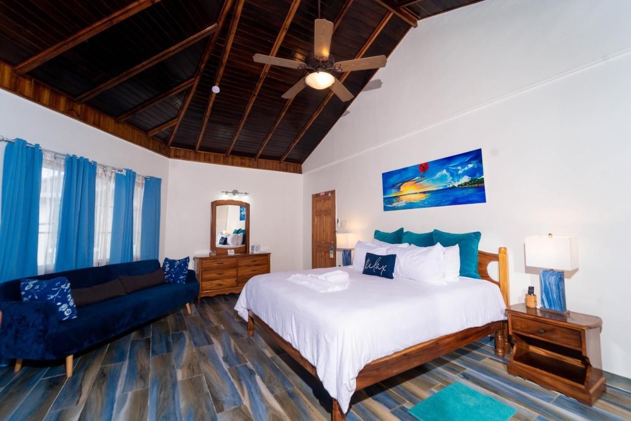 Blue Skies Beach Resort Negril Exterior photo