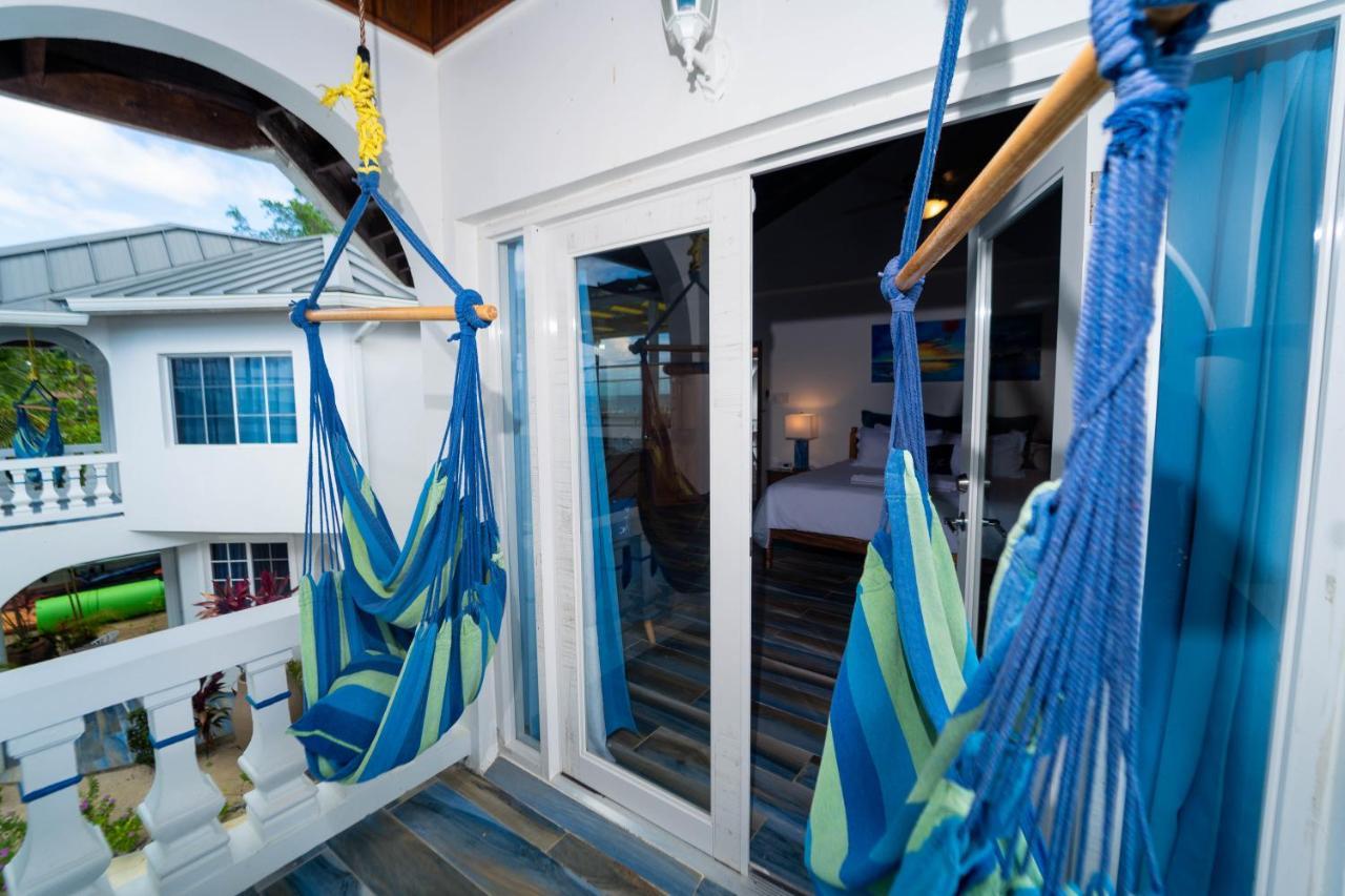 Blue Skies Beach Resort Negril Exterior photo